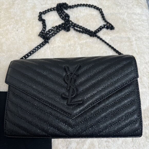 Yves Saint Laurent   Black shoulder bag - Picture 1 of 9